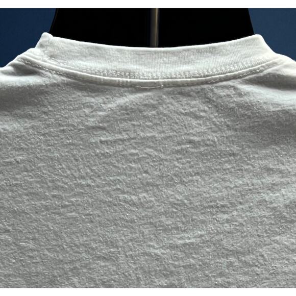 Disney Alice in Wonderland “We Are All Mad Here” Graphic T-Shirt - Medium - Picture 5 of 9